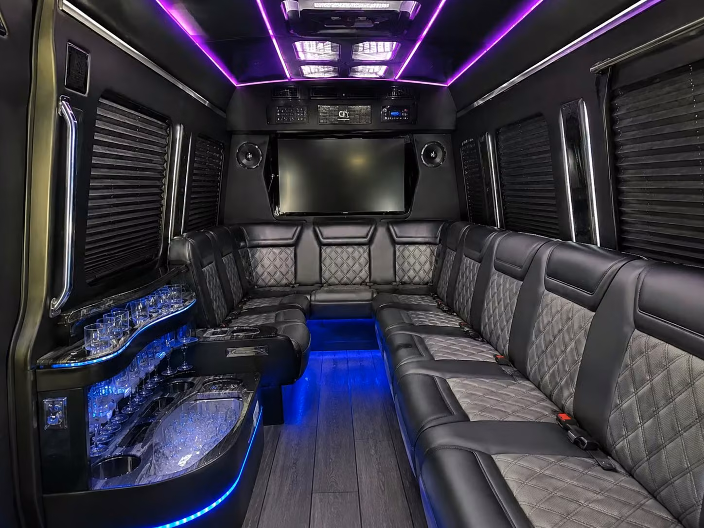 charterbustulsa com helps you plan every leg of prom night in tulsa